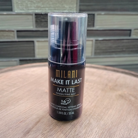 Milani- Make It Last setting spray - Picture 1 of 2